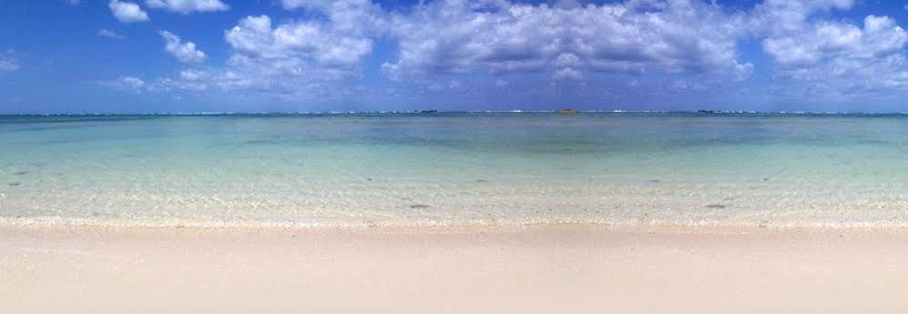 Whispering Palms Island Resort Bacolod Bagian luar foto