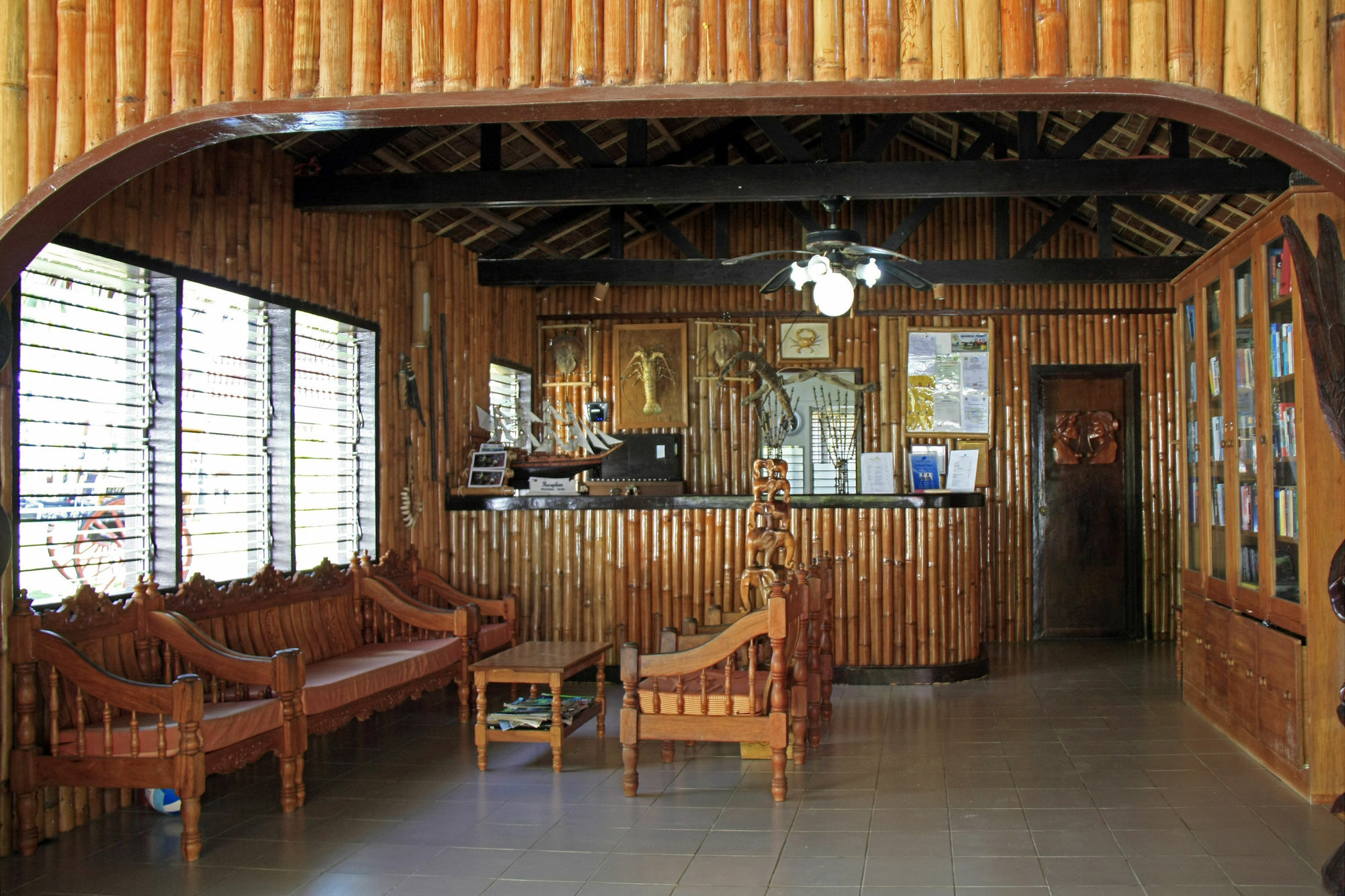 Whispering Palms Island Resort Bacolod Bagian luar foto